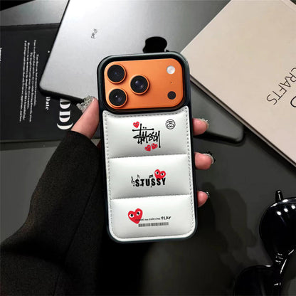 Puffer Streetwear Heart Case– iPhone 11 –17