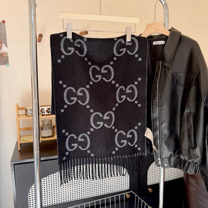G Design Cashmere Scarf
