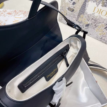 Luxury Leather Saddle Bag Matte Leather