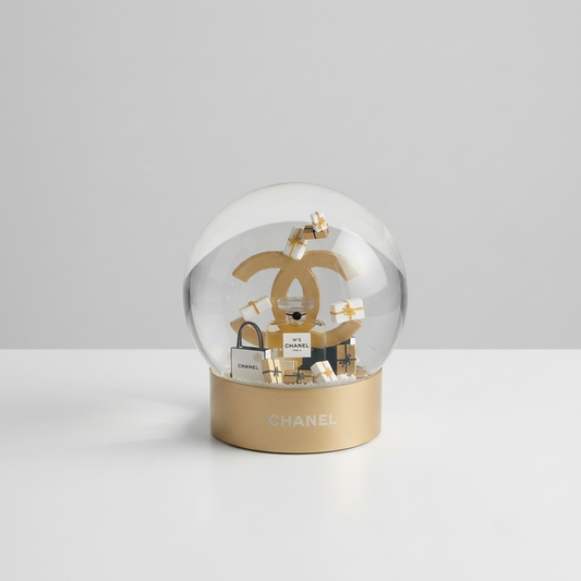 VIP Snow Globe 2023 - Gold
