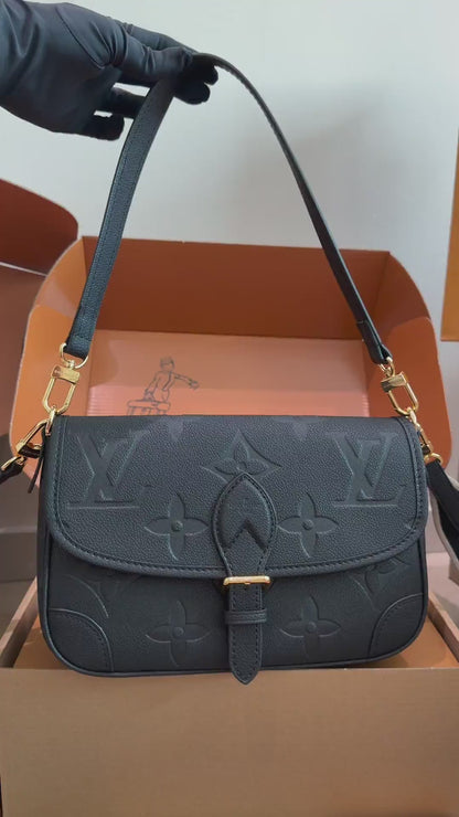 Luxury Black Diane Bag With Box