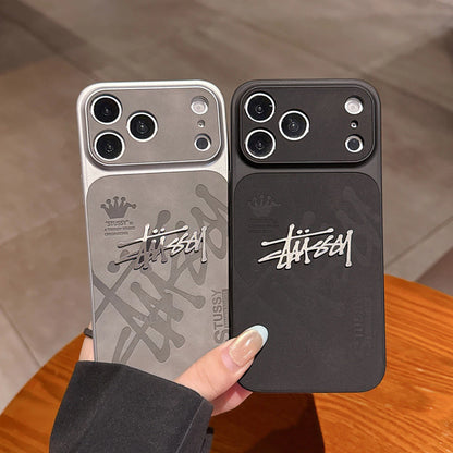 Suede Streetwear Metal Logo  Case – iPhone 14–17