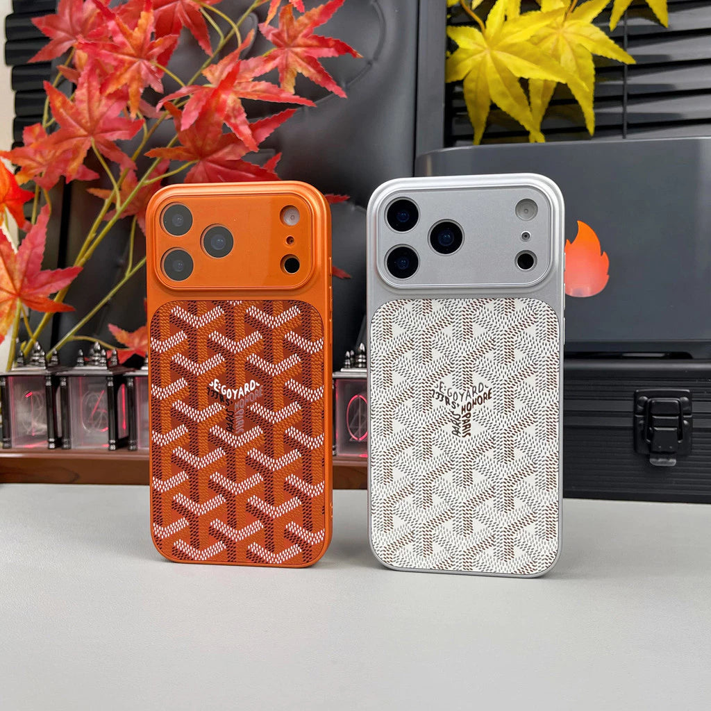 Luxe Monogram Design MagSafe Case